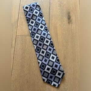 Giorgio Brutini patterned tie